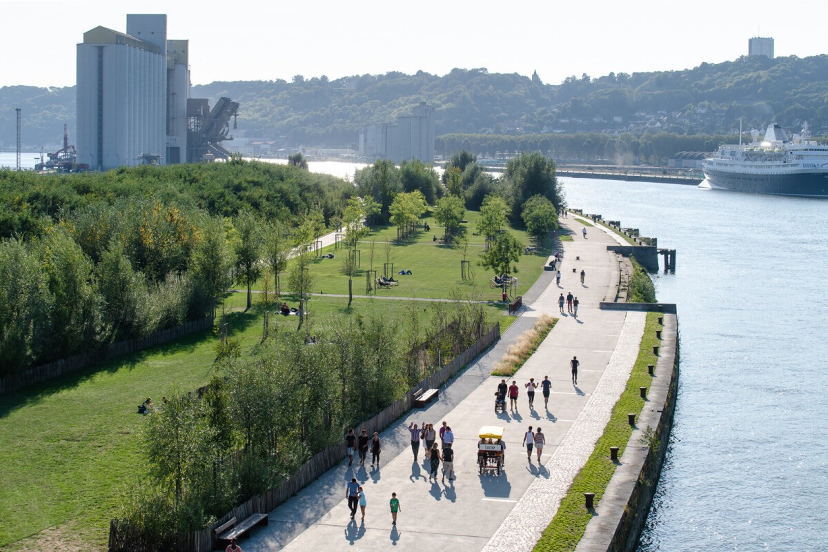Promenade fluviale la presqu’île Rollet