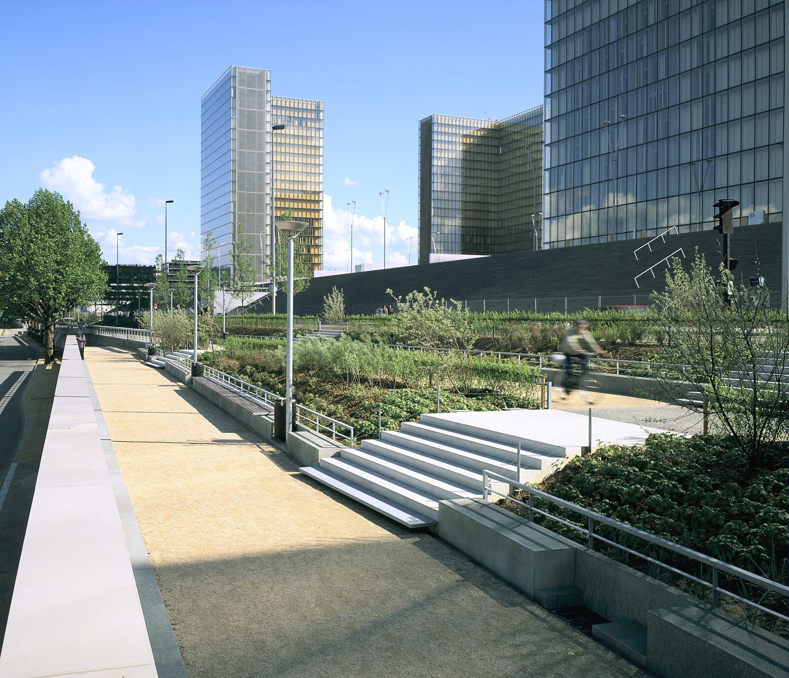 AJOA_WEB_PARIS PROMENADE PLANTEE ARTHUR RIMBAUD_1